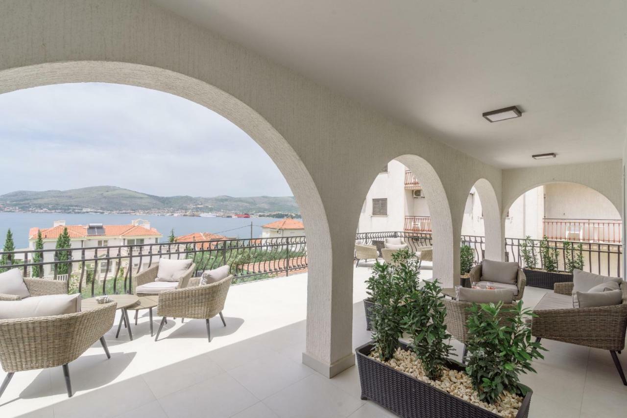 Villa Gala Trogir Exterior photo