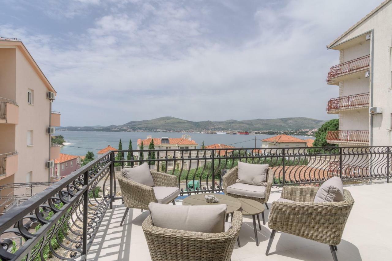 Villa Gala Trogir Exterior photo