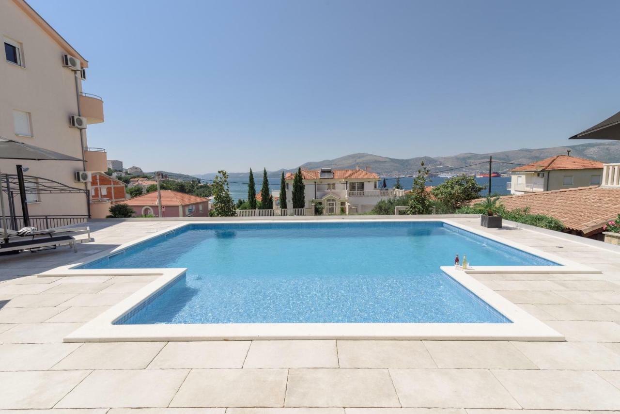 Villa Gala Trogir Exterior photo