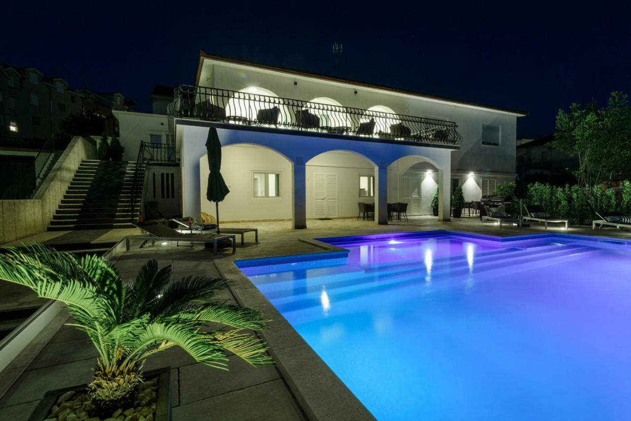 Villa Gala Trogir Exterior photo